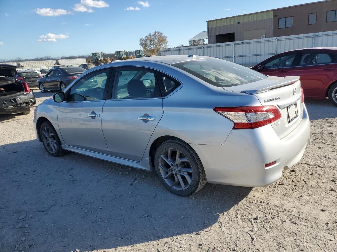 2015 Nissan Sentra S - foto 2