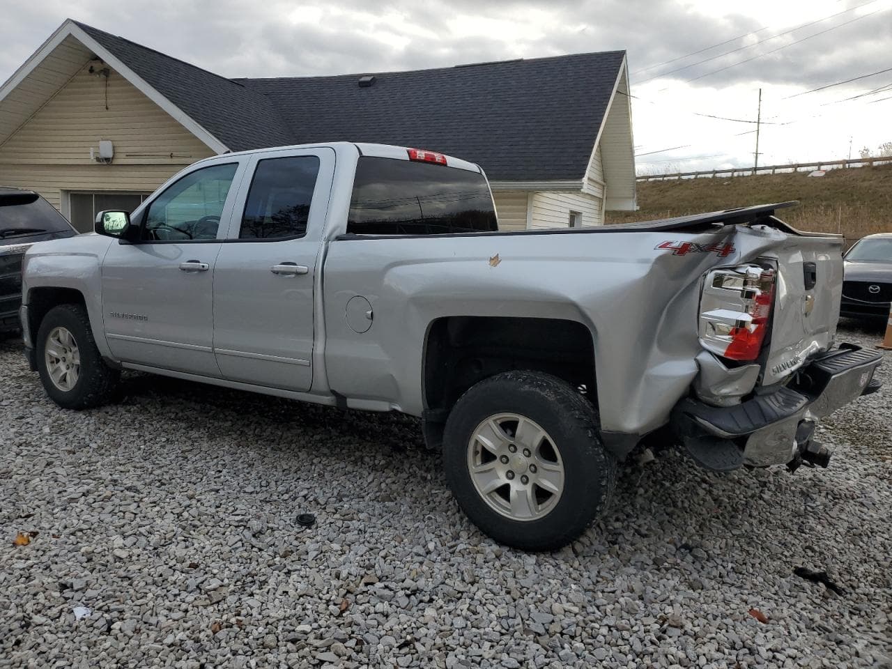 2017 Chevrolet Silverado K1500 Lt - foto 2