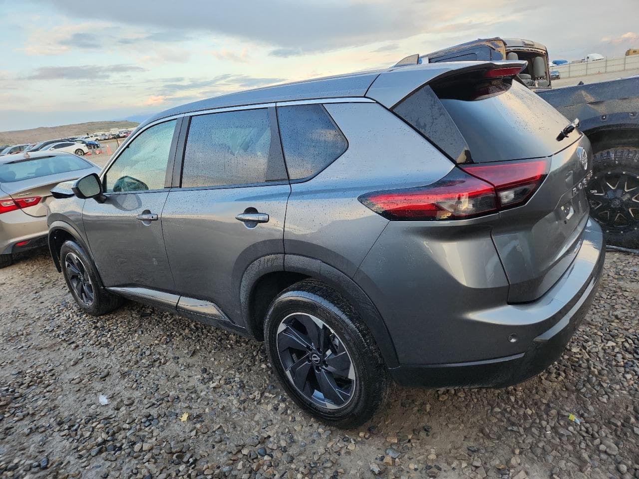2025 Nissan Rogue Sv - foto 2