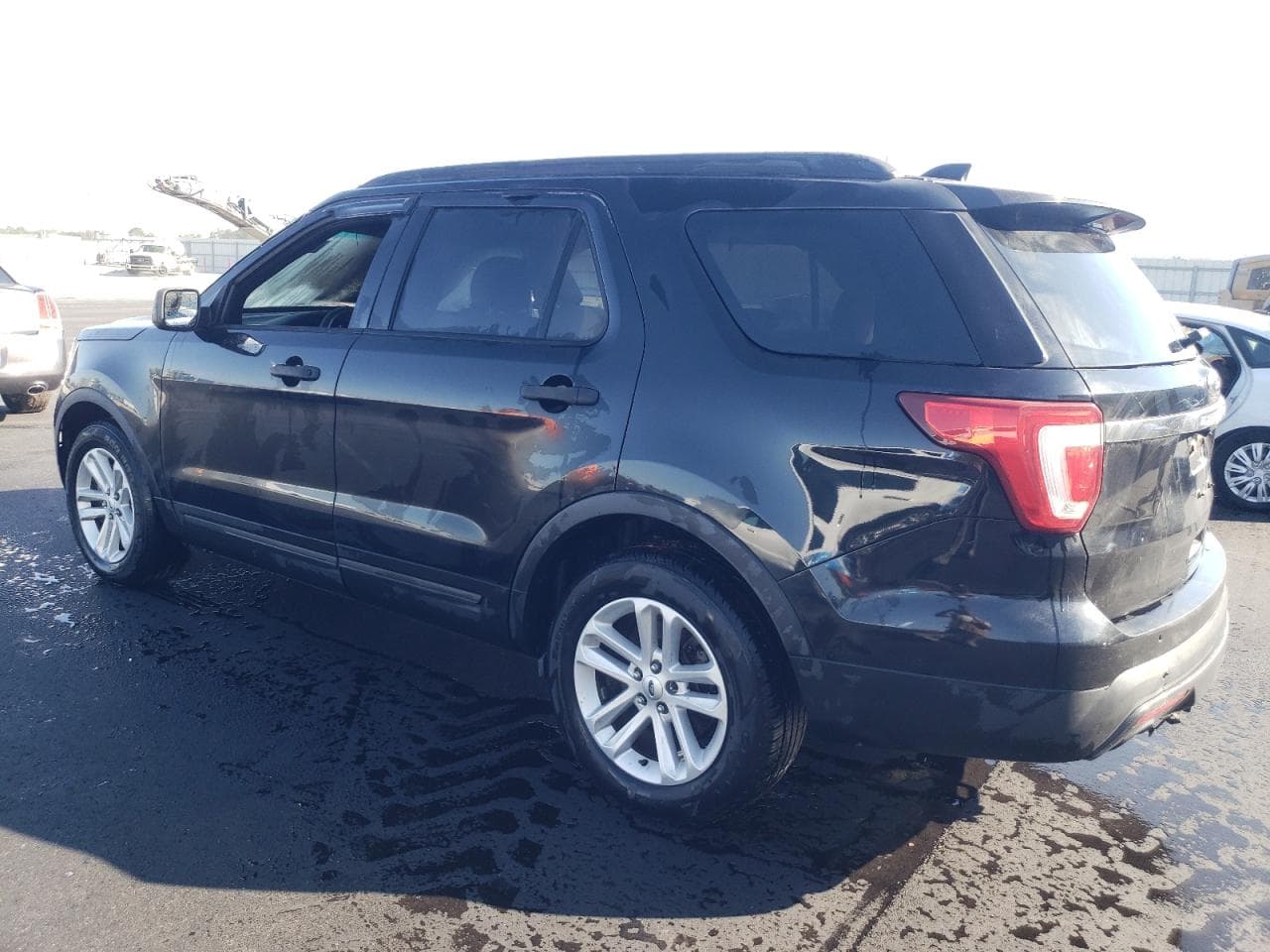 2016 Ford Explorer - foto 2