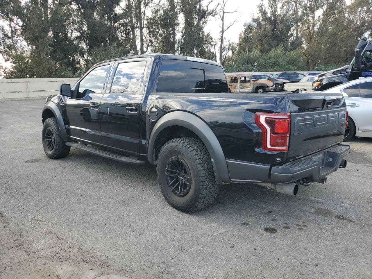 2020 Ford F150 Raptor - foto 2