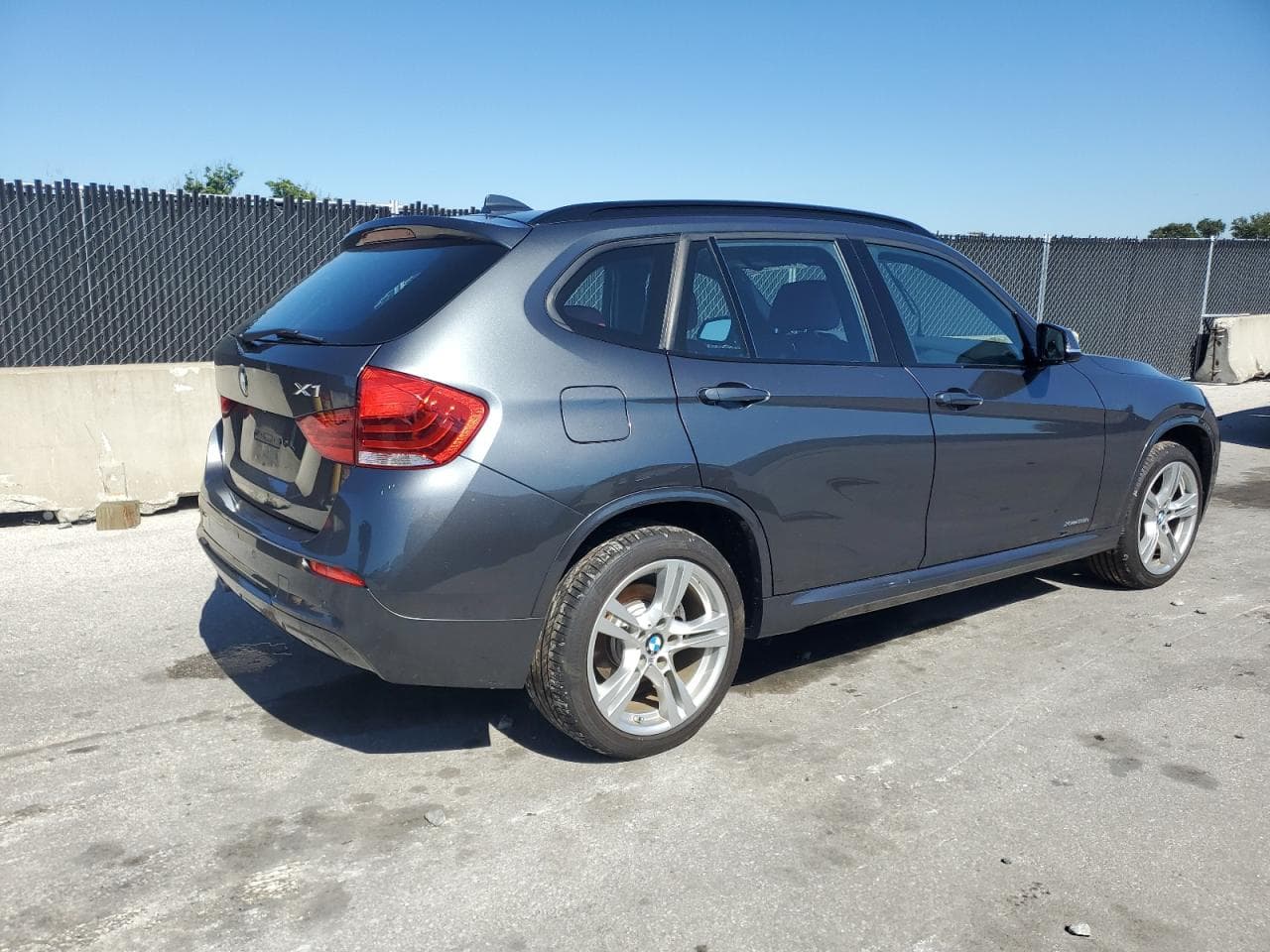 2015 BMW X1 xDrive28I - foto 3