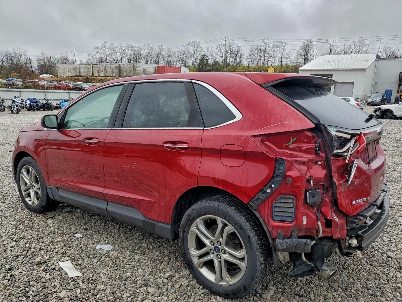 2017 Ford Edge Titanium - foto 2
