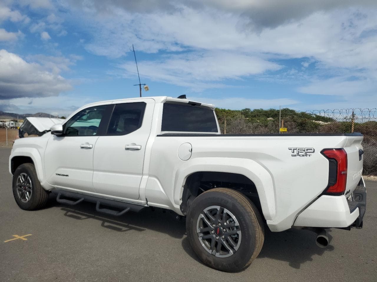 2025 Toyota Tacoma Double Cab - foto 2