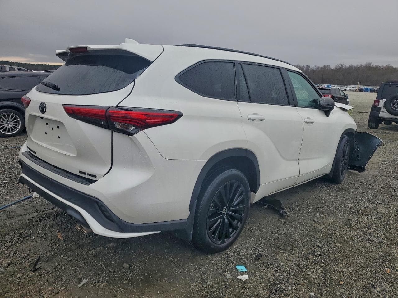 2023 Toyota Highlander L - foto 3