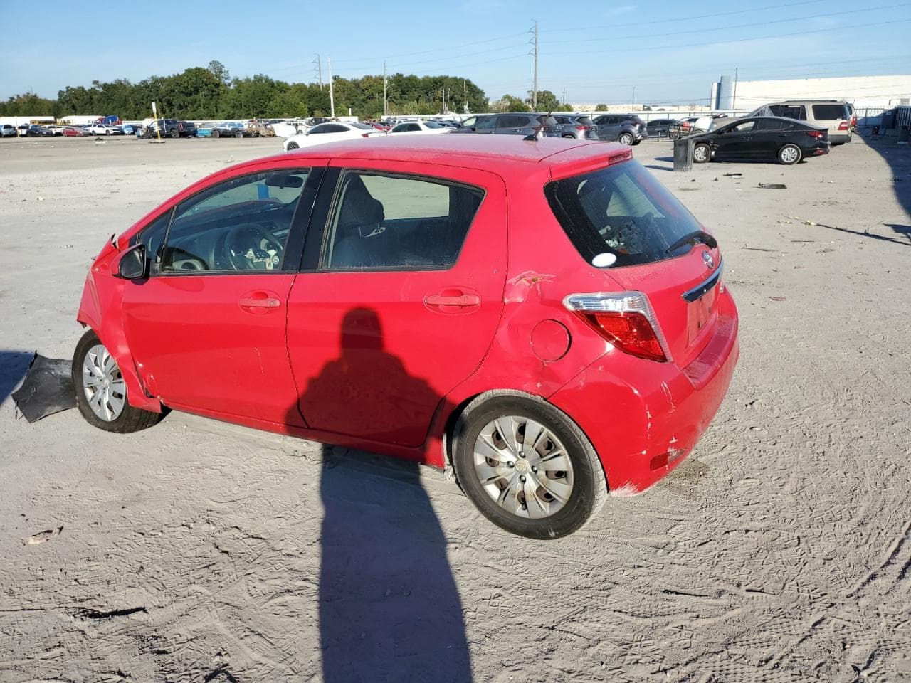 2013 Toyota Yaris - foto 2