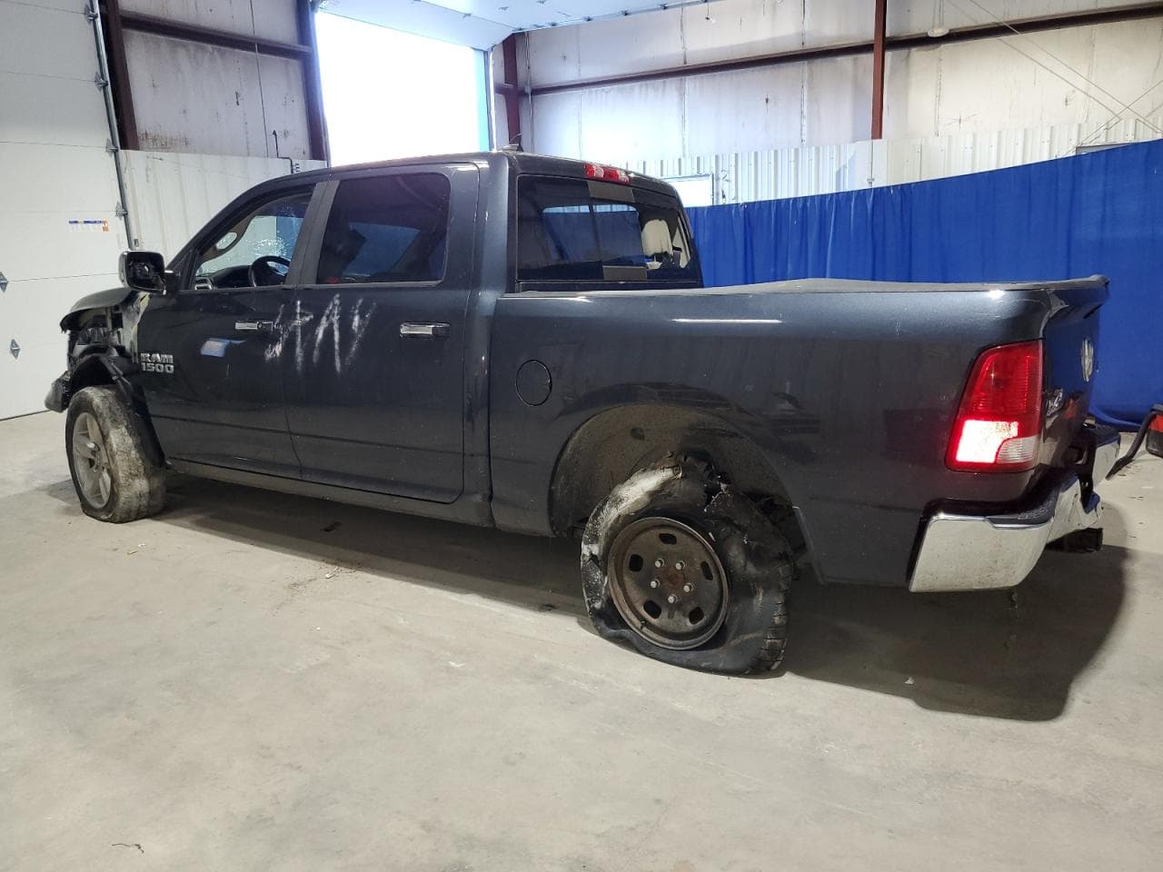 2016 Ram 1500 Slt - foto 2