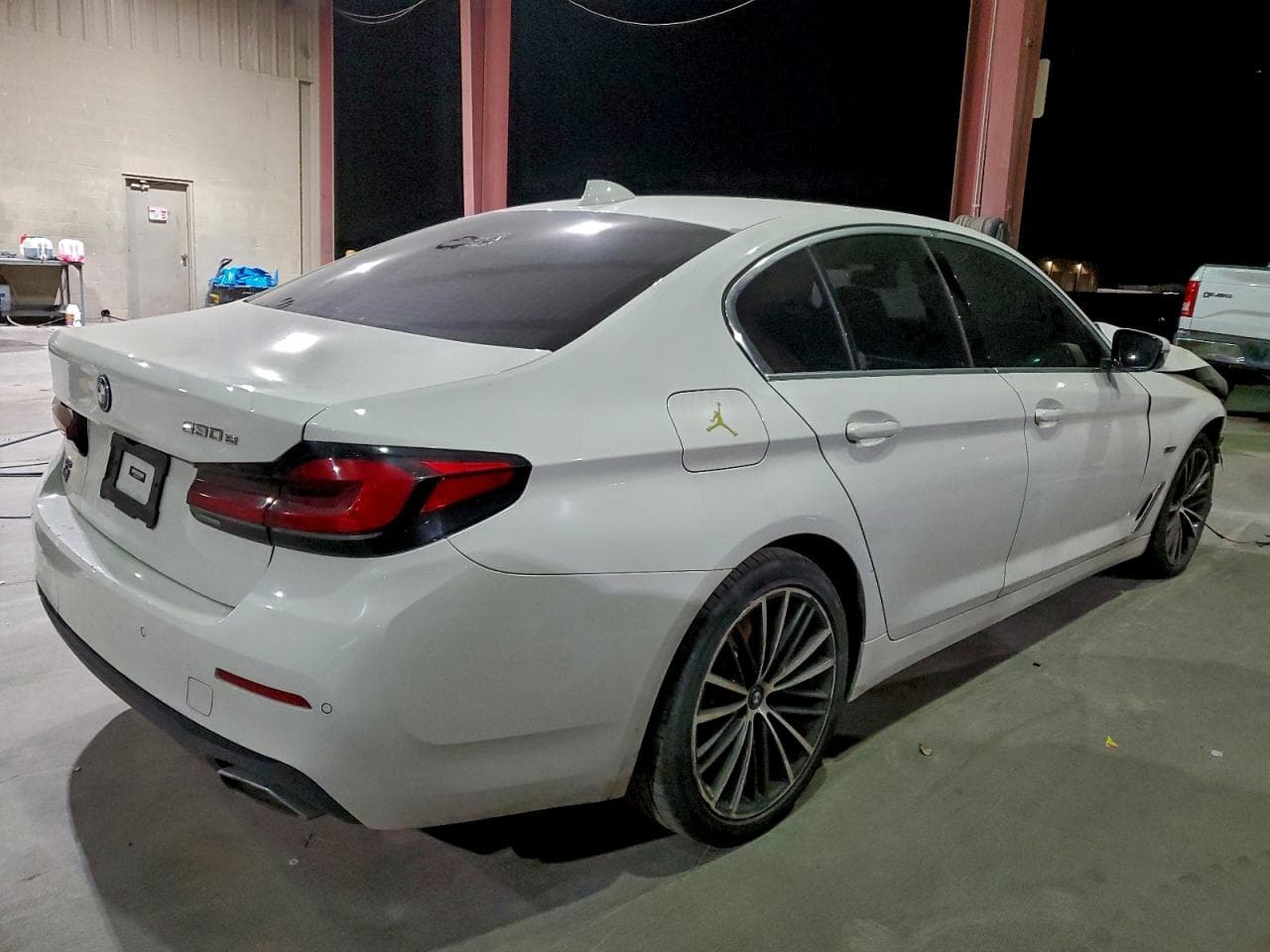 2023 BMW 530E - foto 3