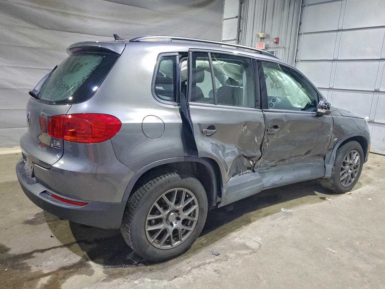 2017 Volkswagen Tiguan S - foto 3