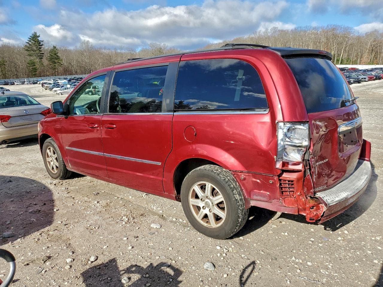 2010 Chrysler Town & Country Touring - foto 2