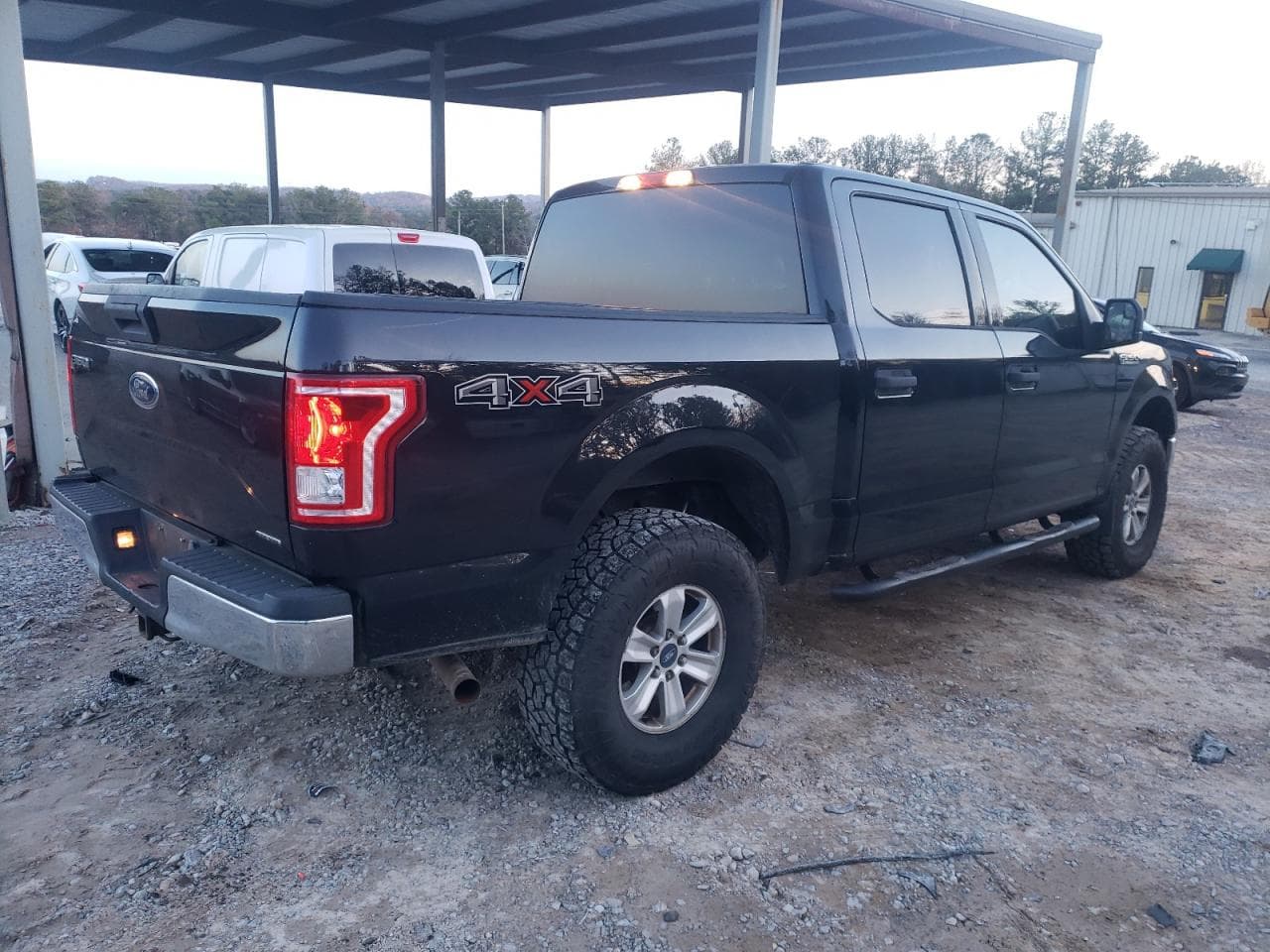 2015 Ford F150 Supercrew - foto 3