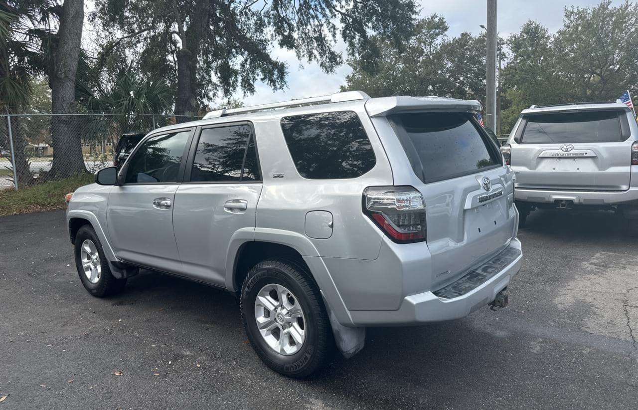2015 Toyota 4Runner Sr5 - foto 3