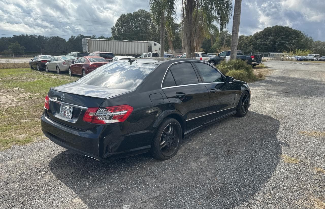 2011 Mercedes-Benz E 350 4Matic - foto 4