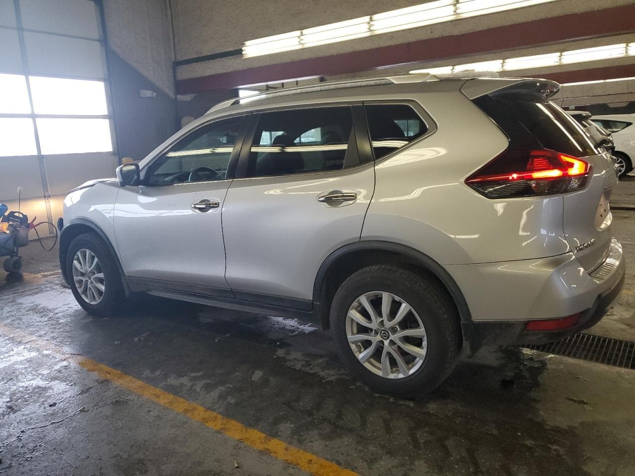 2018 Nissan Rogue Sv - foto 2