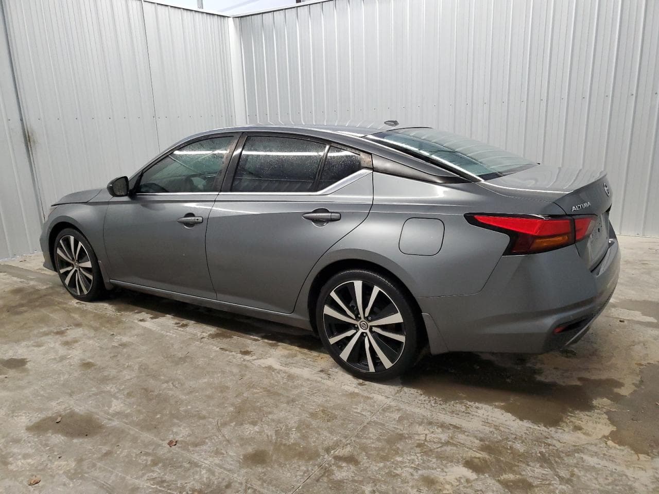 2020 Nissan Altima Sr - foto 2