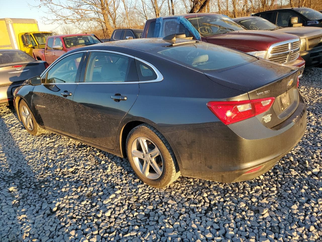 2019 Chevrolet Malibu 1Ls - foto 2
