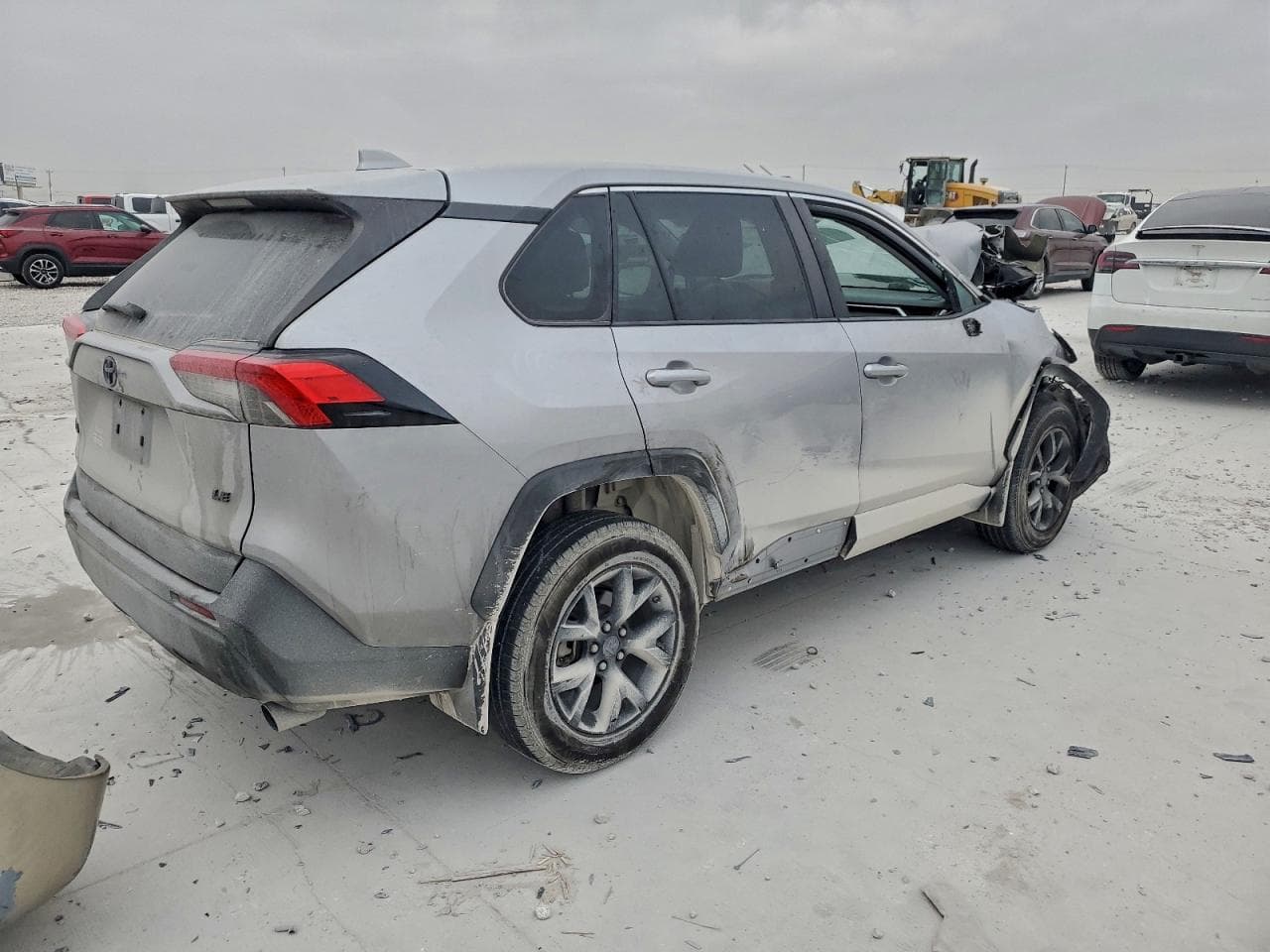 2023 Toyota Rav4 Le - foto 3