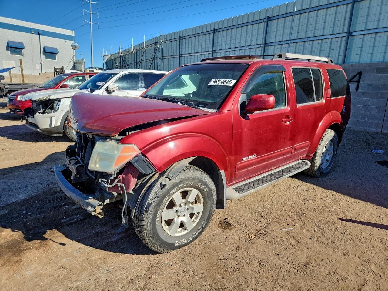2005 Nissan Pathfinder Le