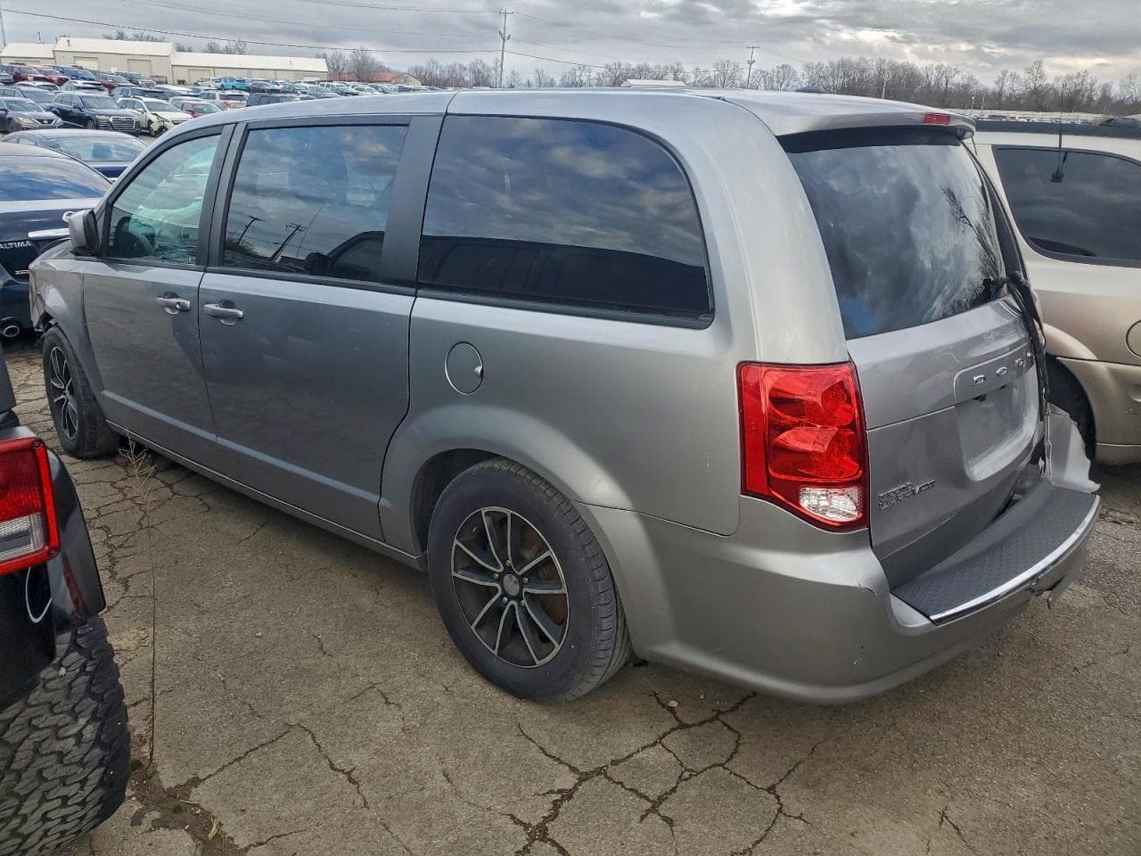 2019 Dodge Grand Caravan Gt - foto 2