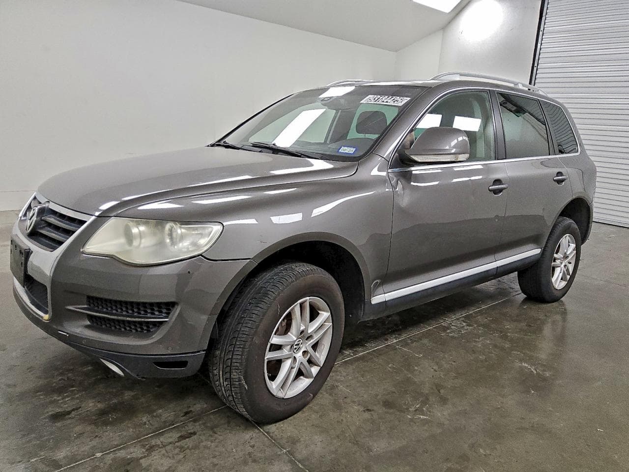 Volkswagen Touareg 2008 z USA