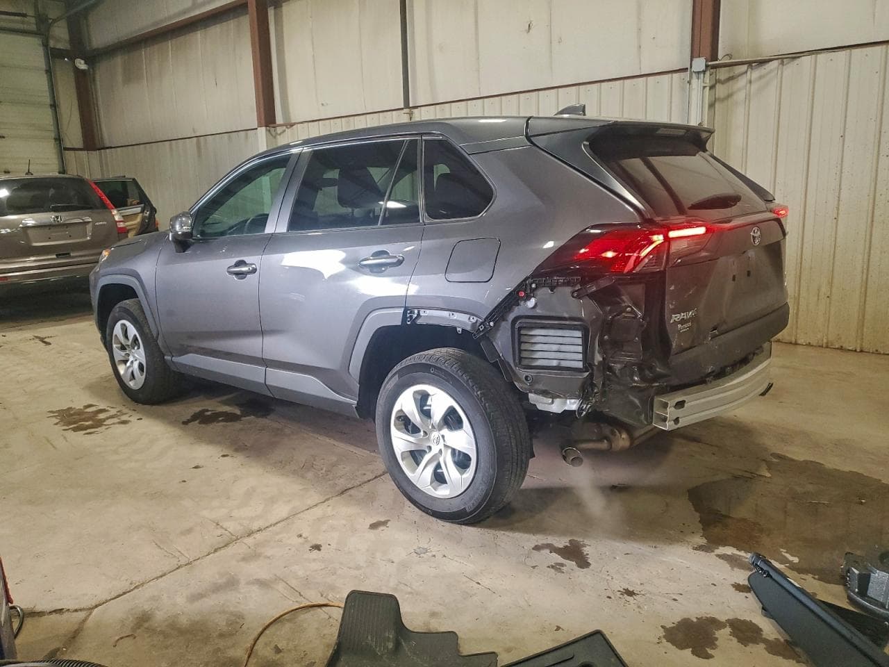 2023 Toyota Rav4 Le - foto 2