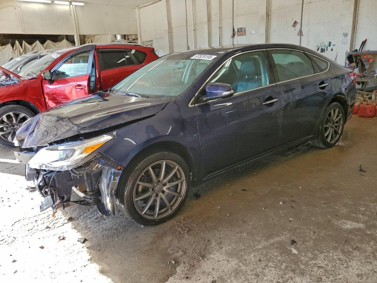 2013 Toyota Avalon Base