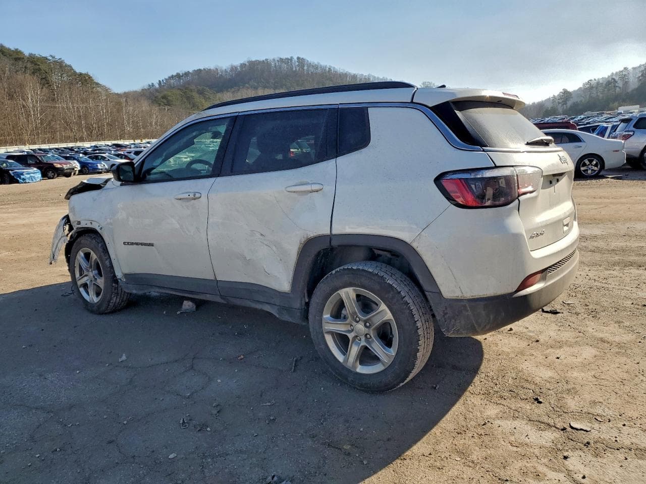 2024 Jeep Compass Latitude - foto 2