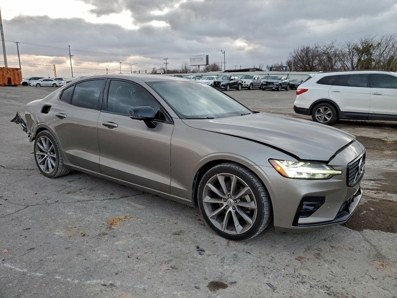 2021 Volvo S60 T5 R-Design - foto 4