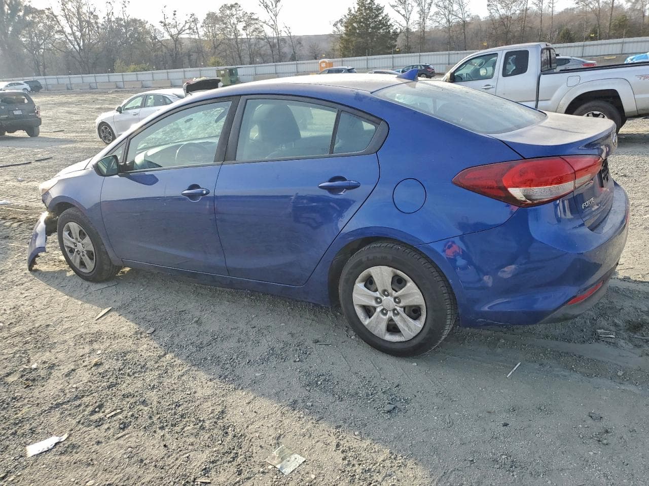 2017 Kia Forte Lx - foto 2