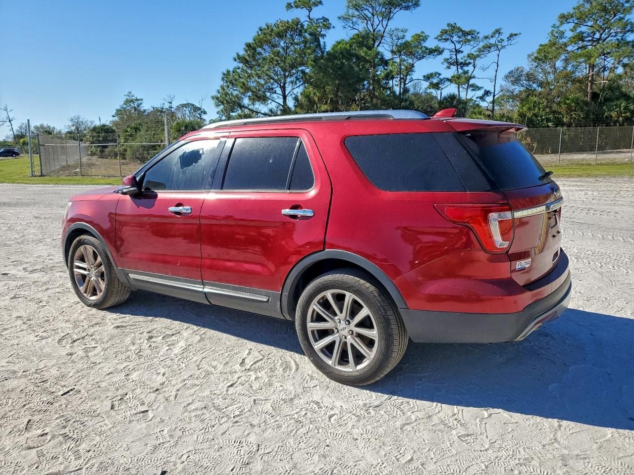 2017 Ford Explorer Limited - foto 2