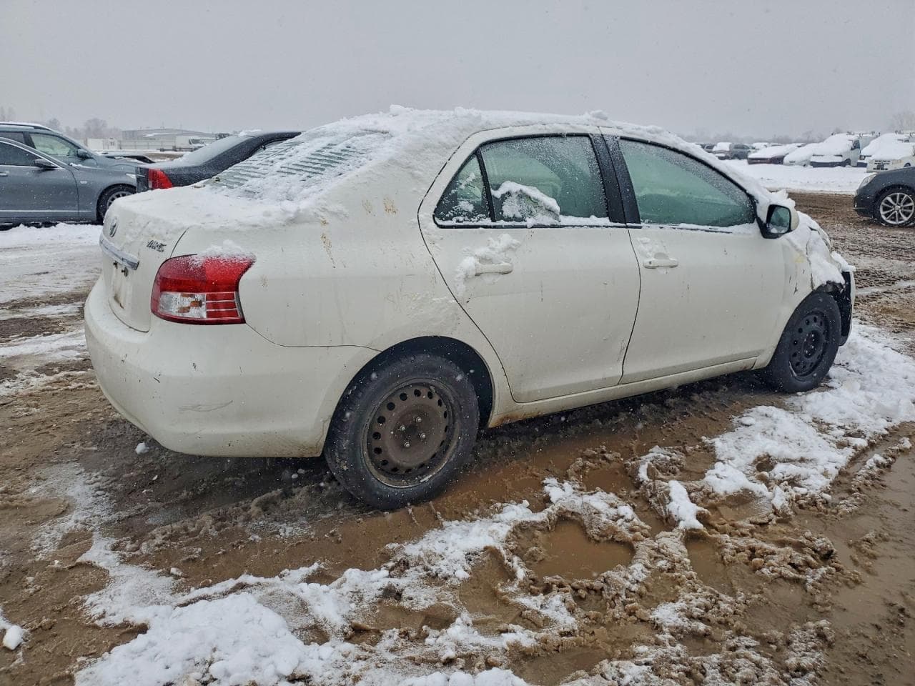 2009 Toyota Yaris - foto 3