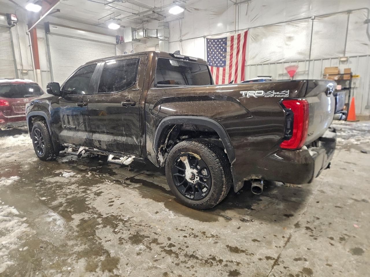2024 Toyota Tundra Crewmax Limited - foto 2