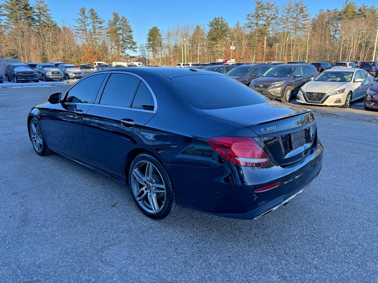 2018 Mercedes-Benz E 300 - foto 3