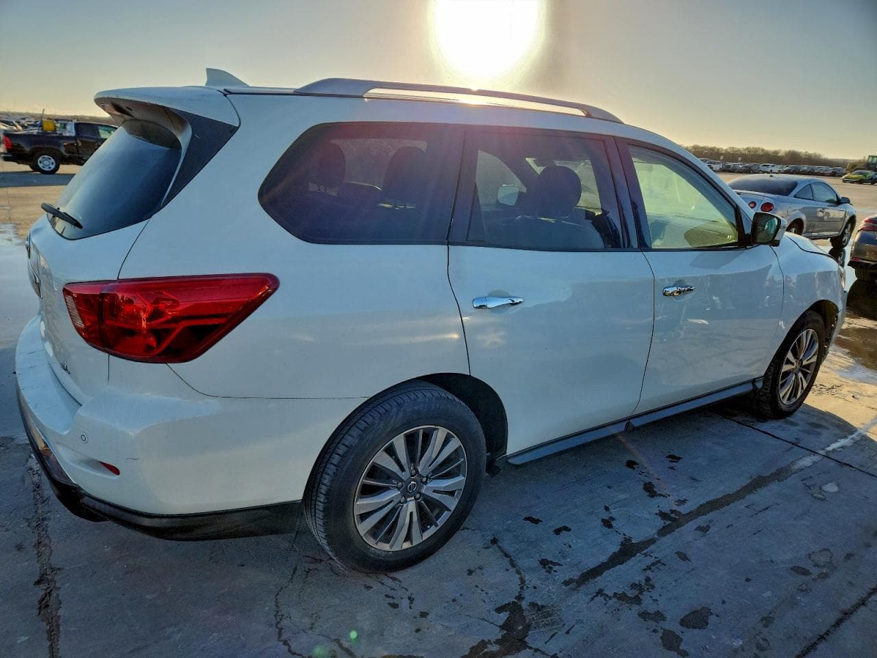 2019 Nissan Pathfinder S - foto 3