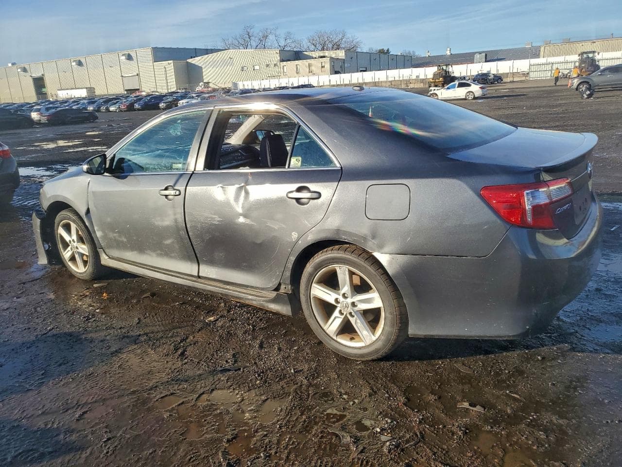 2012 Toyota Camry Base - foto 2