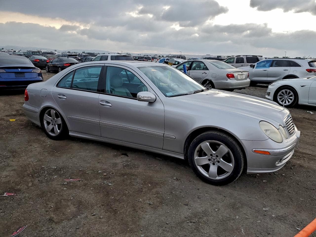 2004 Mercedes-Benz E 320 - foto 4