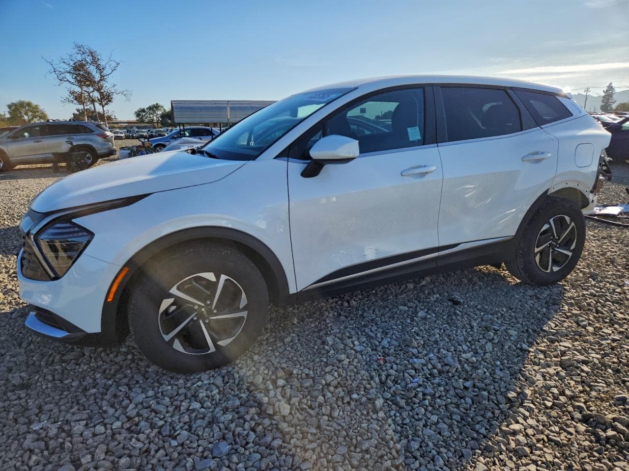 2025 Kia Sportage Lx