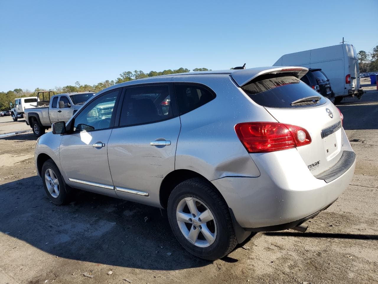 2013 Nissan Rogue S