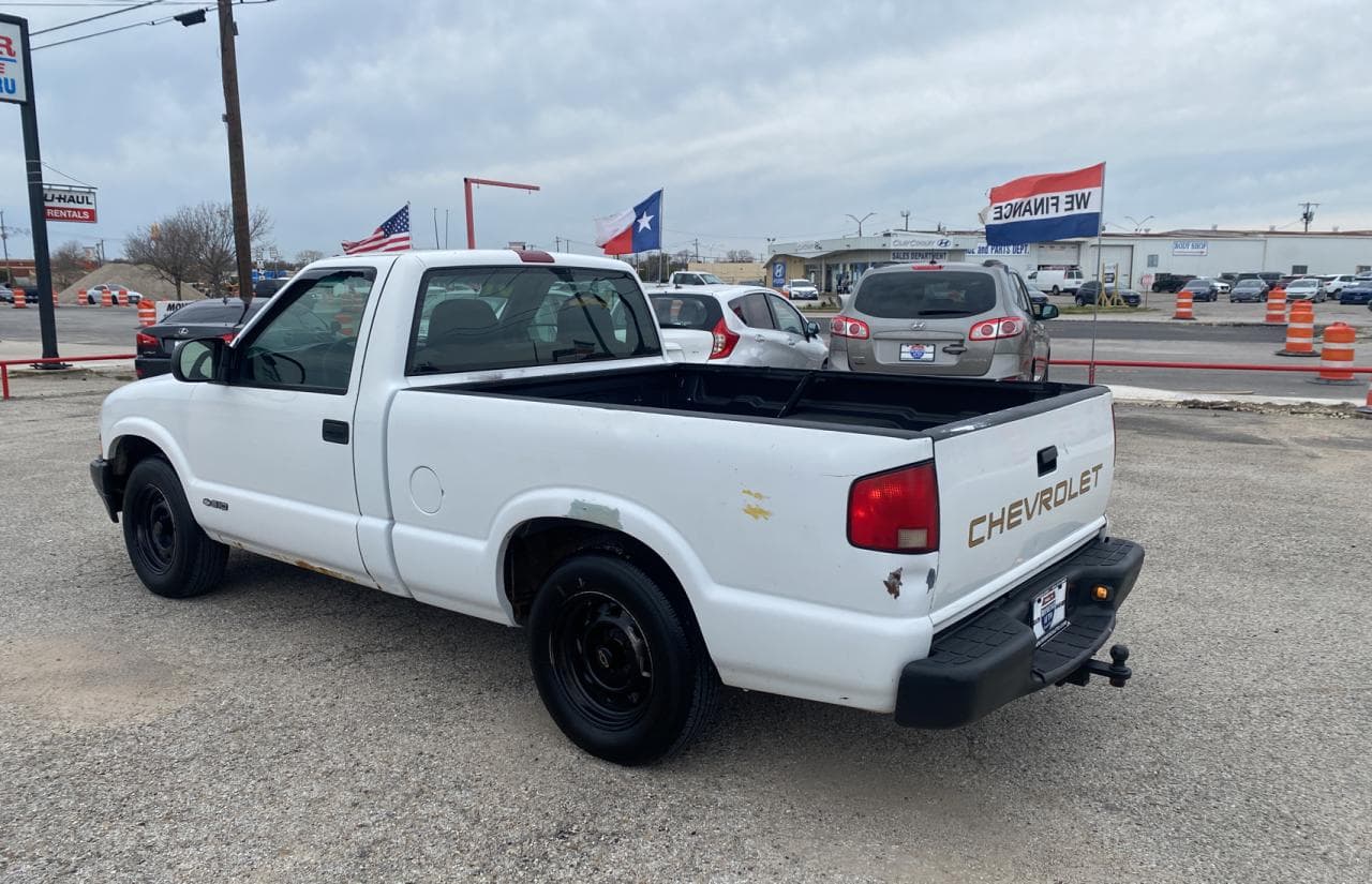 2001 Chevrolet S-10 - foto 3