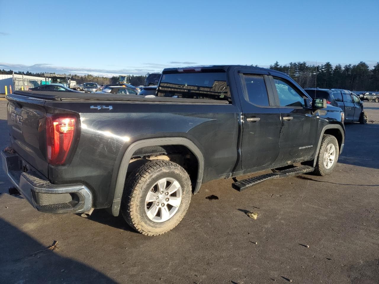 2021 GMC Sierra K1500 - foto 3