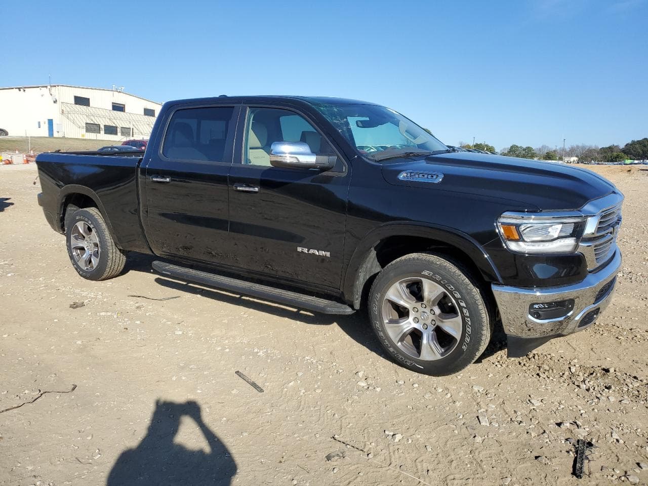 2022 Ram 1500 Laramie - foto 4