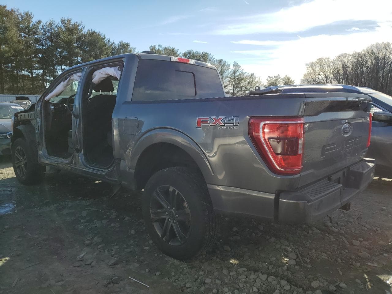 2022 Ford F150 Supercrew - foto 2