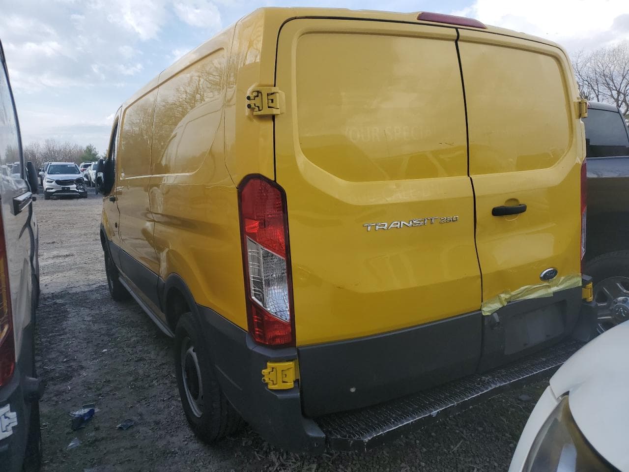 2017 Ford Transit T-250 - foto 2