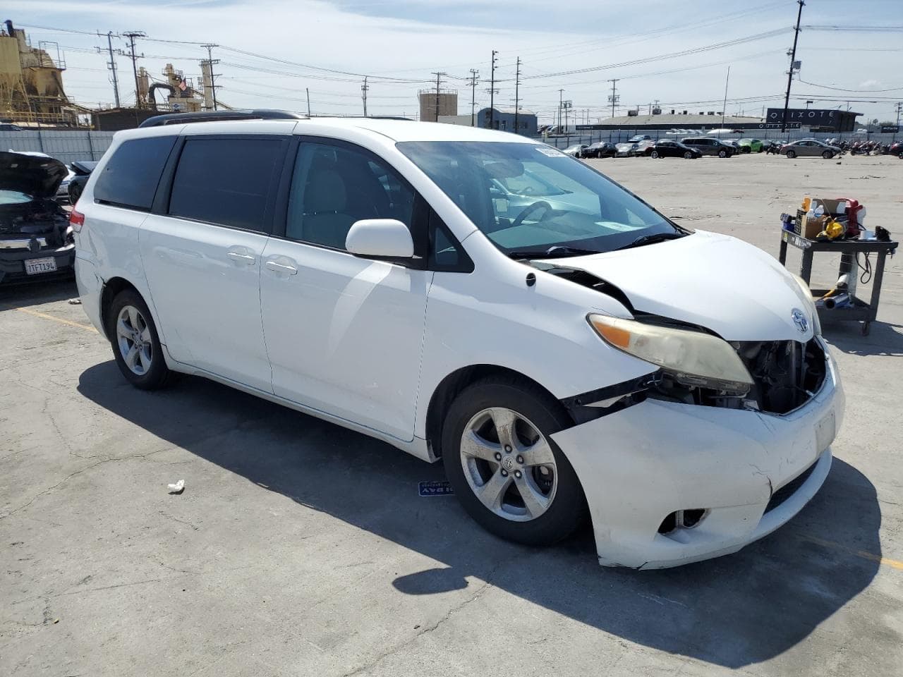 2013 Toyota Sienna Le - foto 4