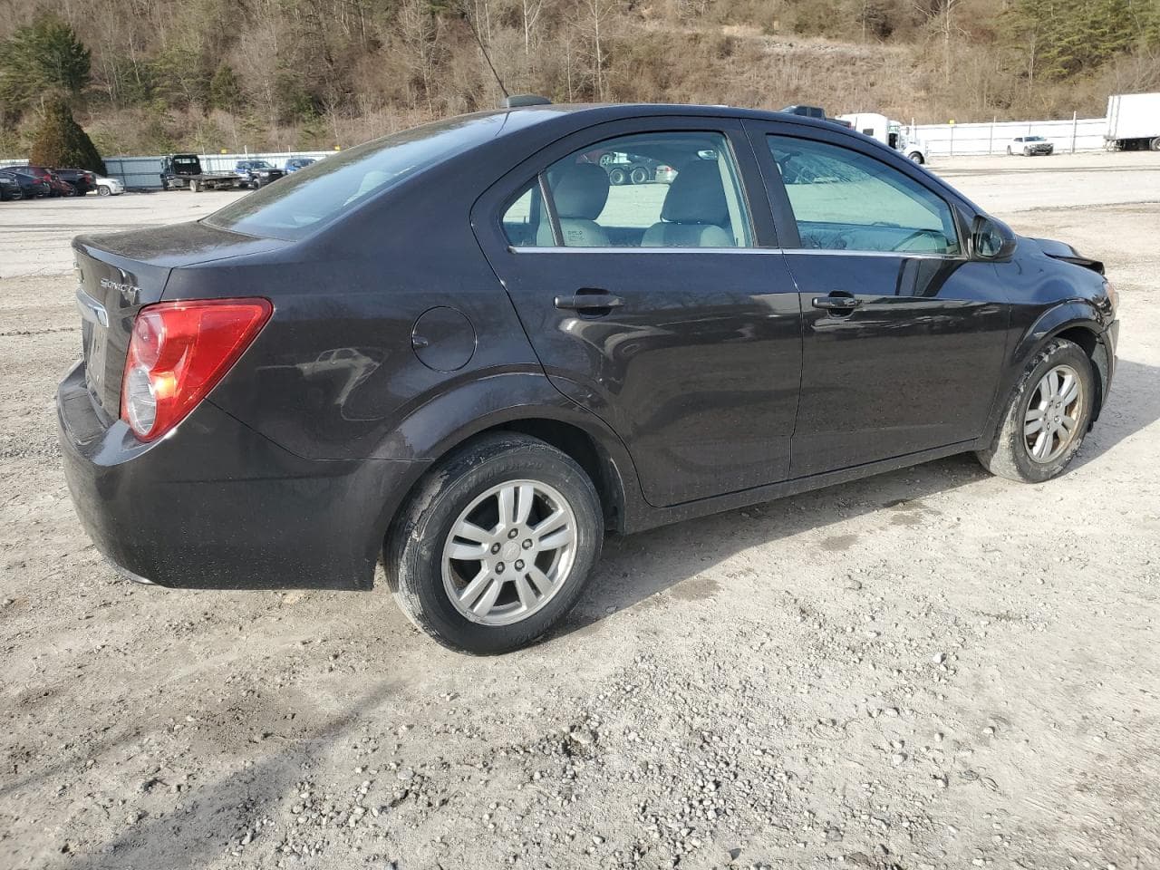 2015 Chevrolet Sonic Lt - foto 3