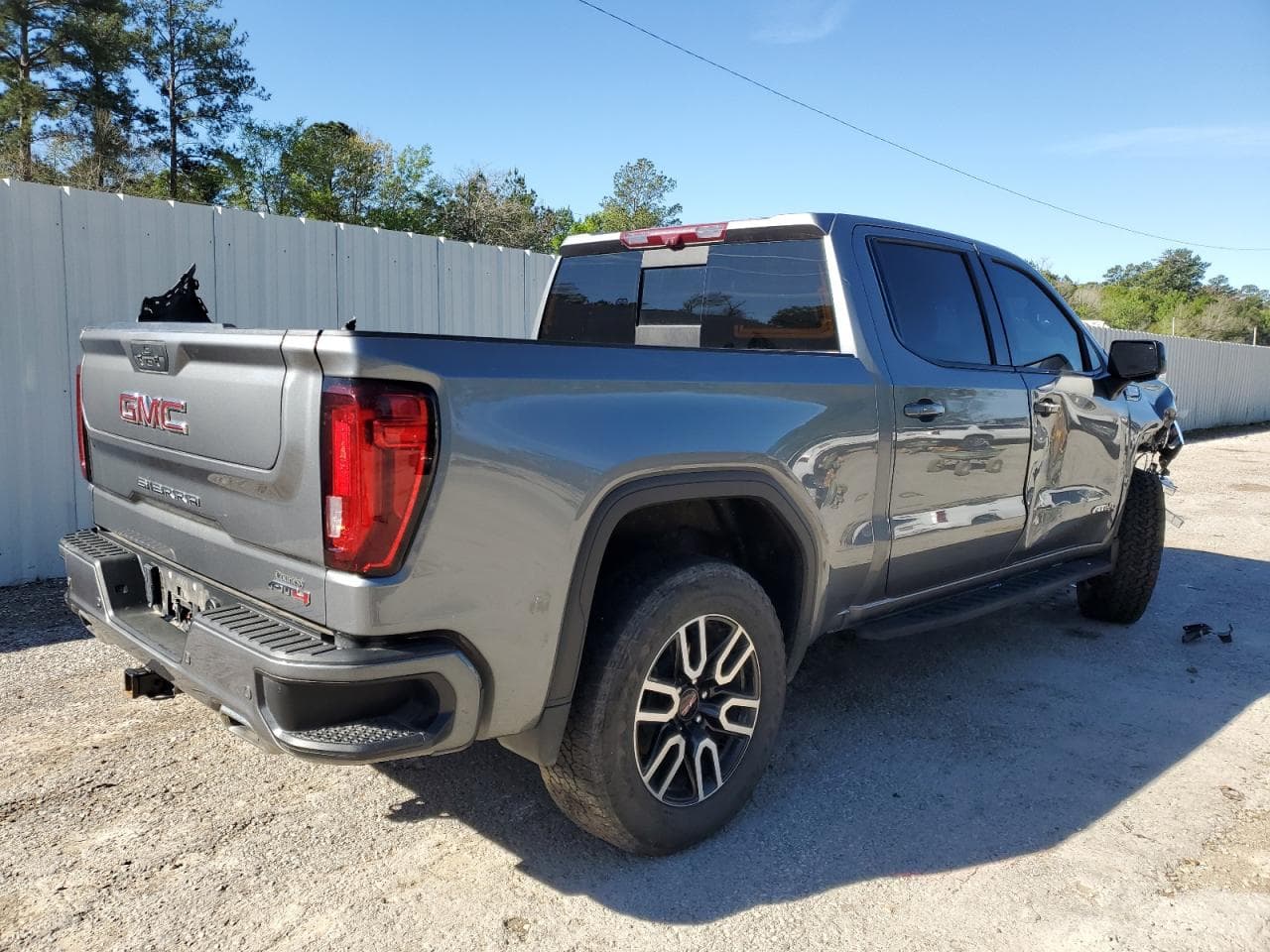 2022 GMC Sierra Limited K1500 At4 - foto 3