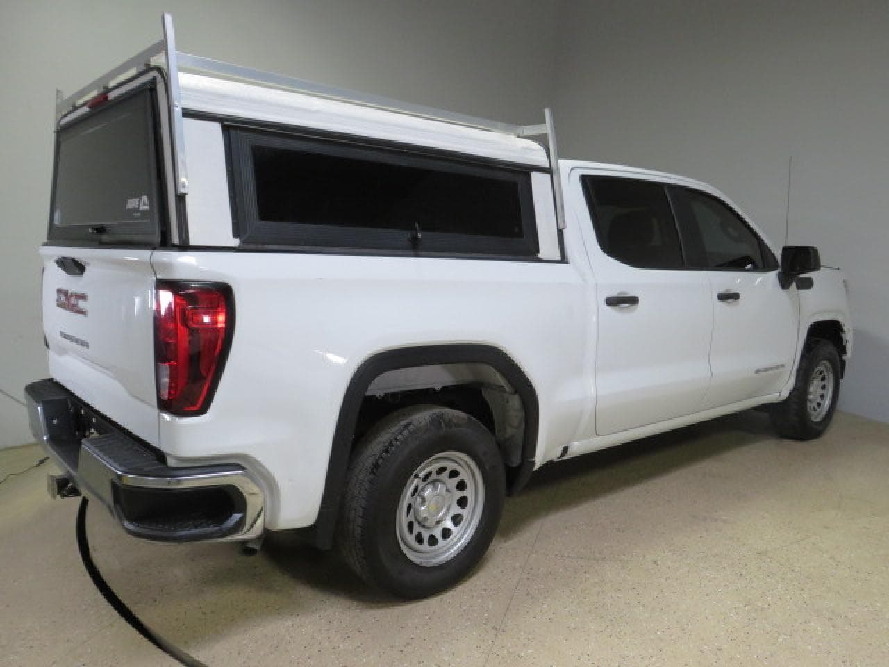 2021 GMC Sierra C1500 - foto 3