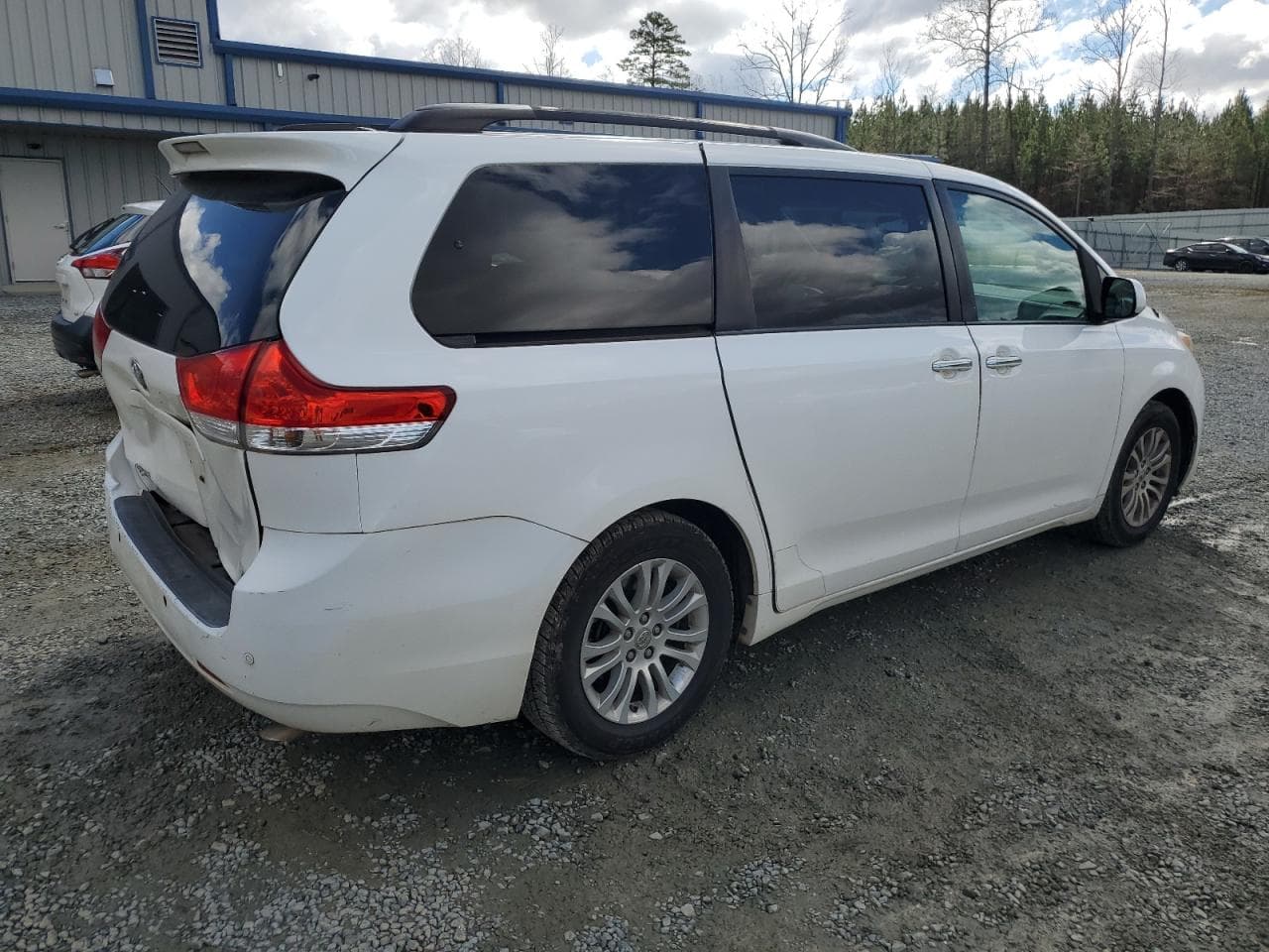 2013 Toyota Sienna Xle - foto 3