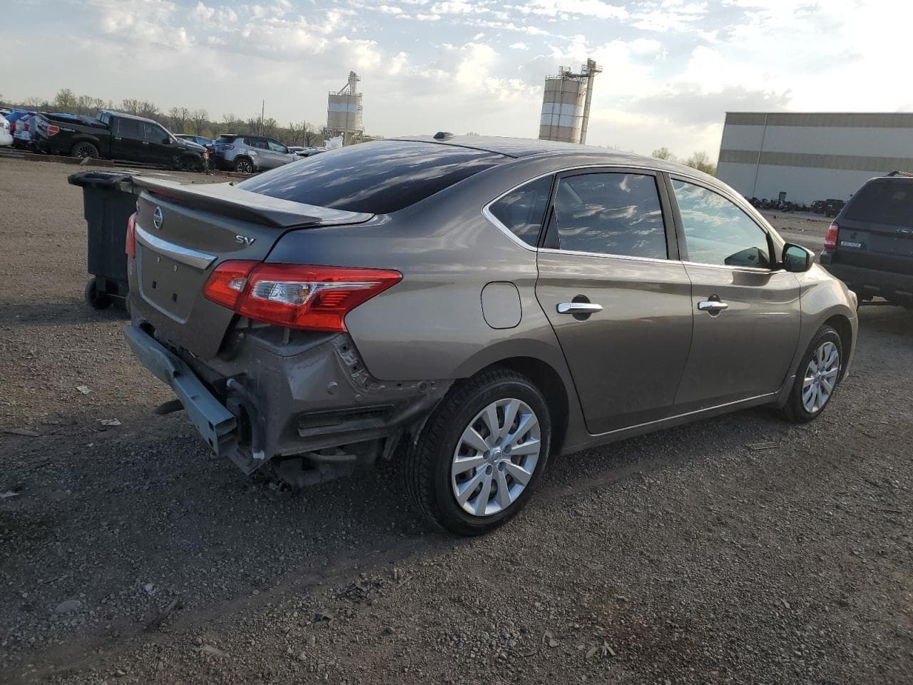 2016 Nissan Sentra S - foto 3