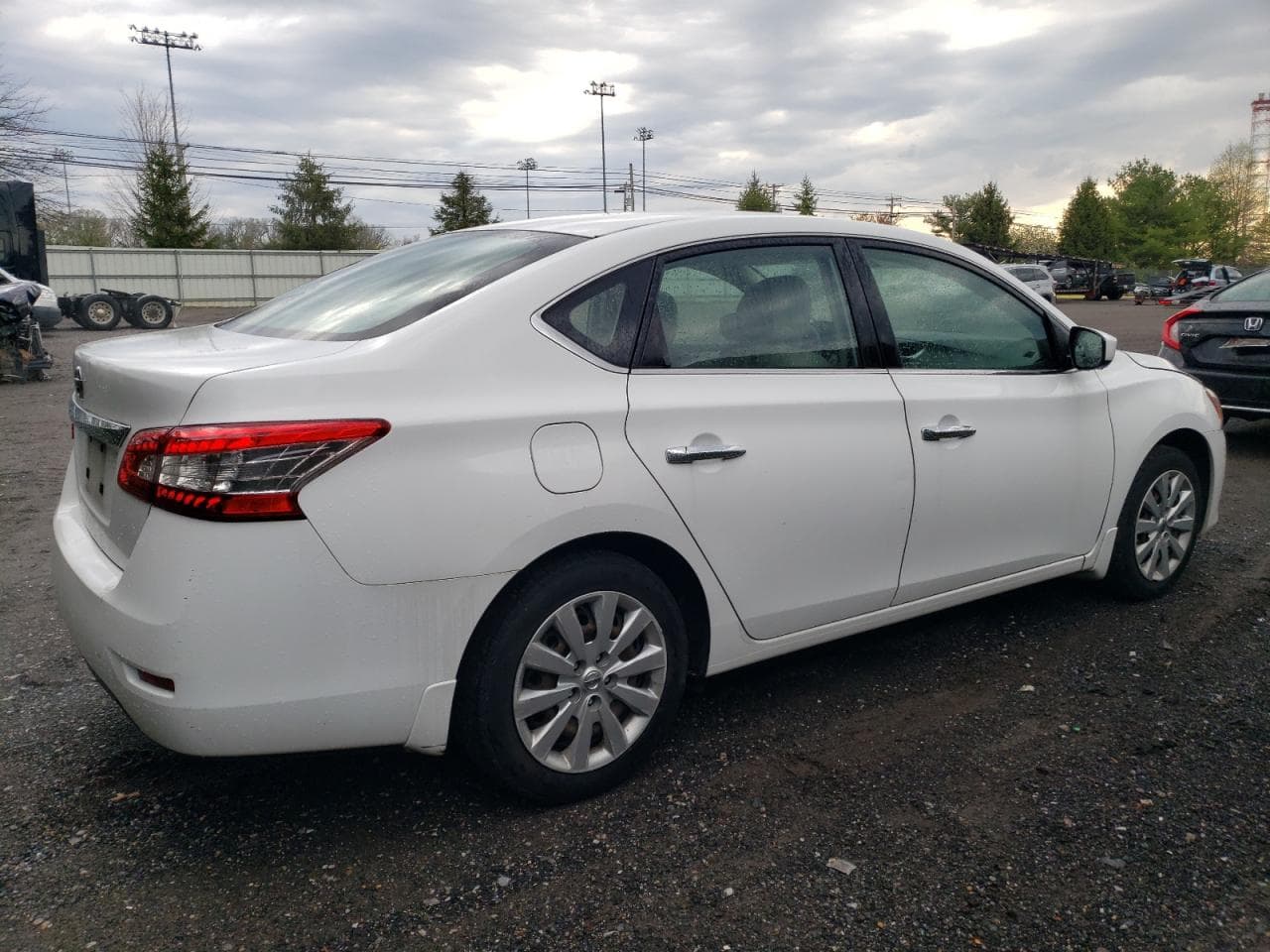 2015 Nissan Sentra S - foto 3